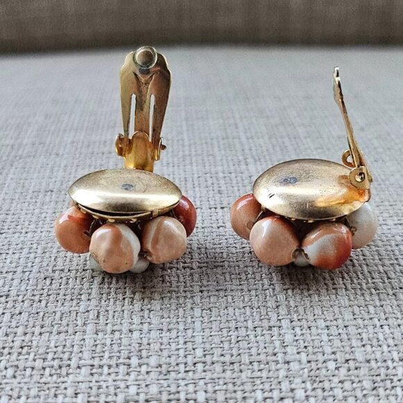 Vintage Clip On Earrings Orange Beads Gold Tone Round Stud Earrings Jewelry - Picture 8 of 11